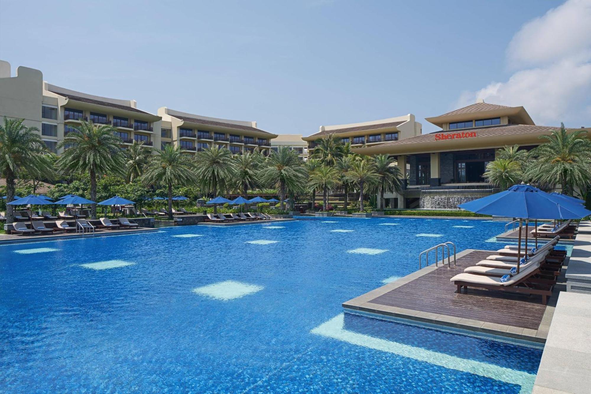 וואנינג Sheraton Shenzhou Peninsula Resort מראה חיצוני תמונה